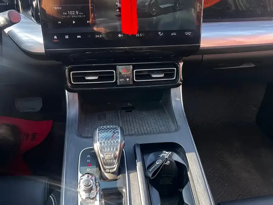GAC Trumpchi GS8 Trumpchi GS8 2022 Pilot Series 2.0TGDI 2WD Luxury Smart Edition (7 Seaters) 2022 — миниатюра 5