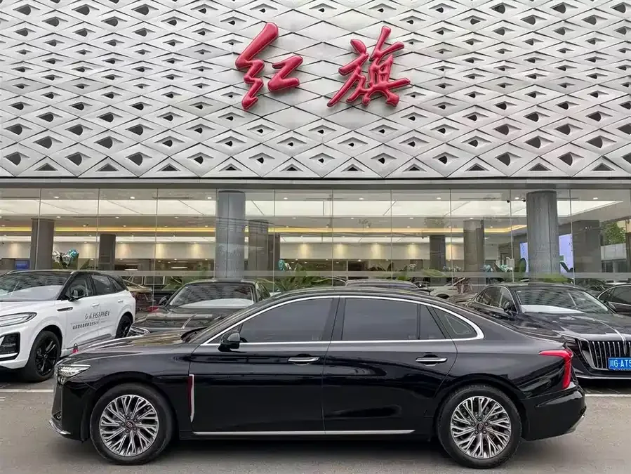 Hongqi H5 Hongqi H5 2023 2.0T Automatic Intelligent Connection Flagship Chang Edition 2022 — миниатюра 2