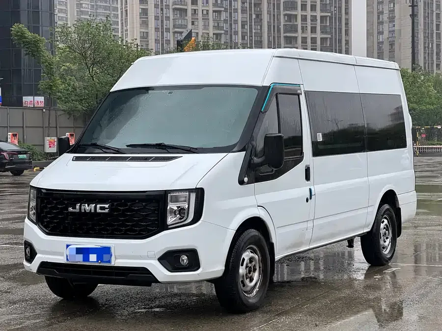 Jiangling Fushun Jiangling Fushun 2023 2.0T manual center axle center roof commercial multi-purpose passenger car 7 seats 2024 — фото 1, купить с доставкой в Москву