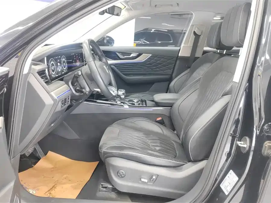Hongqi HS5 Hongqi HS5 2022 facelift 2.0T Zhilian Qixiang Edition 2022 — миниатюра 3