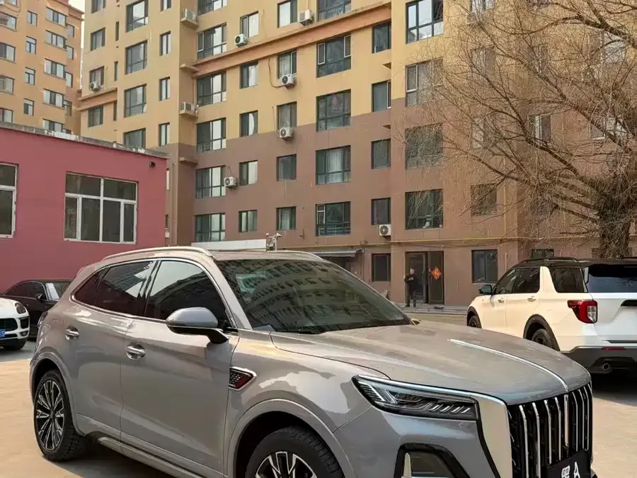 Hongqi HS5 Hongqi HS5 2023 2.0T Flagship Pro 500,000th Commemorative Edition 2024 — миниатюра 3
