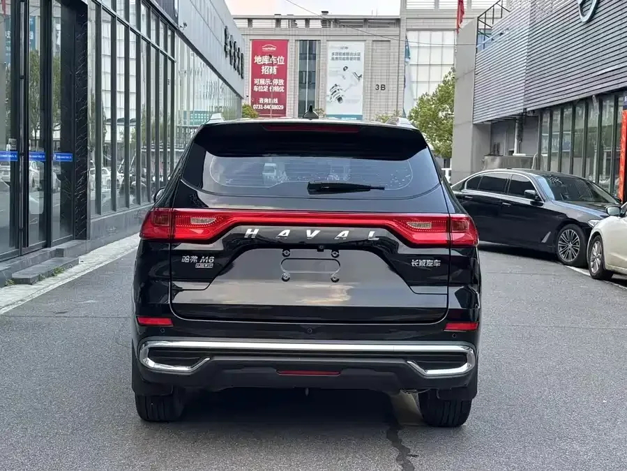 Haval M6 Haval M6 2021 PLUS 1.5T DCT Luxury Smart Connected Edition 2022 — миниатюра 3