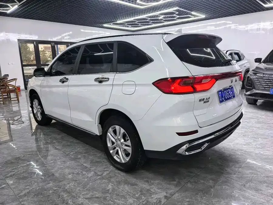 Haval M6 Haval M6 2021 PLUS 1.5T DCT Comfort Edition 2022 — миниатюра 2