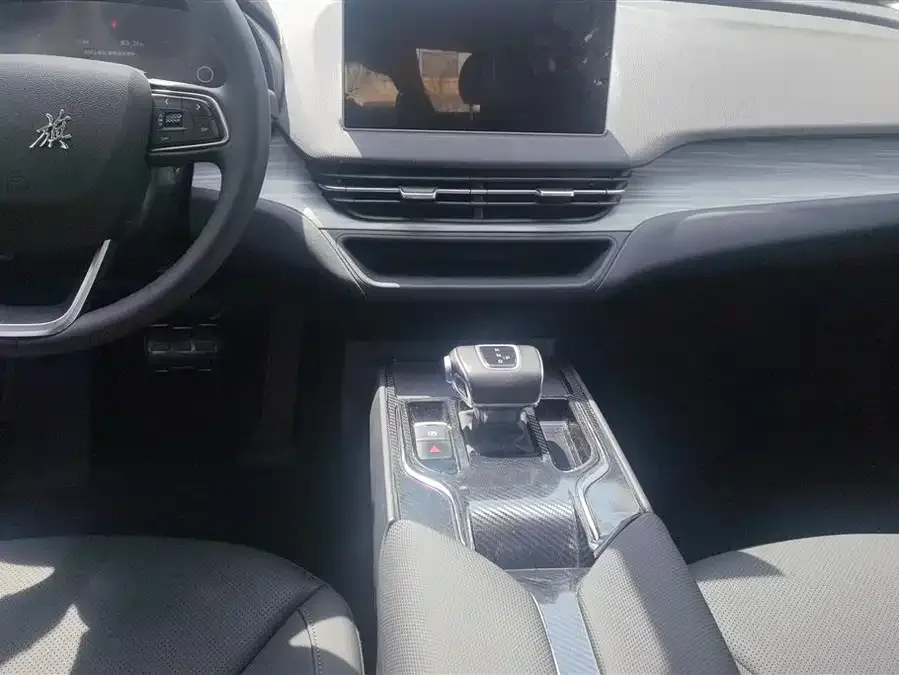 Hongqi E-QM5 Hongqi E-QM5 2024 610km PLUS 2024 — миниатюра 4