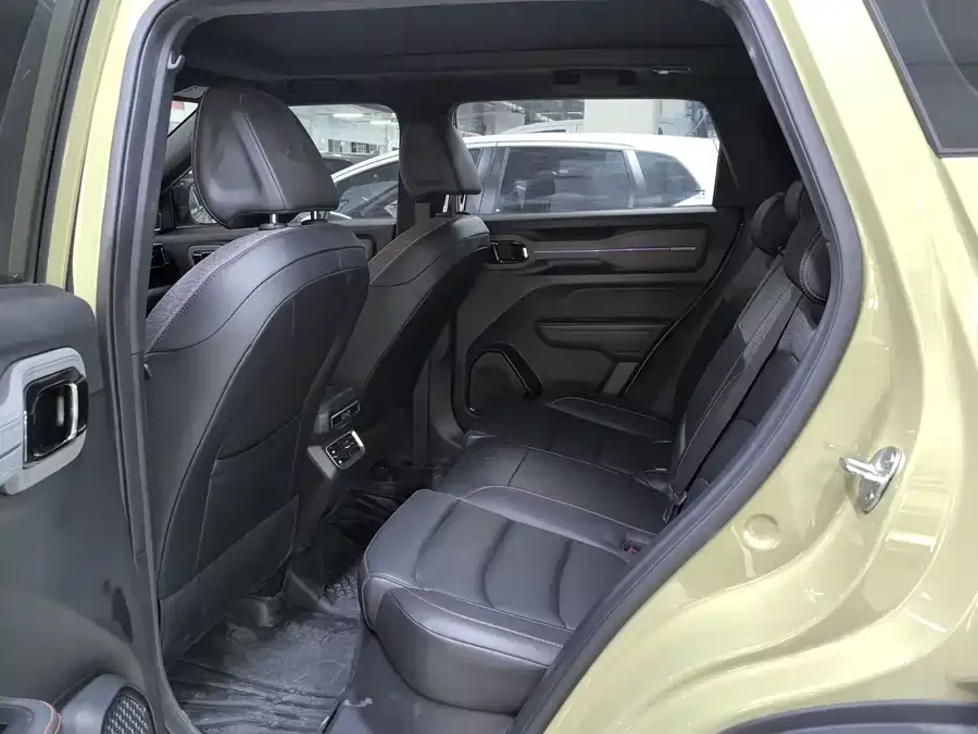 Geely Jeans Geely Cowboy 2025 1.5TD Fun Wild Edition 2025 — миниатюра 3