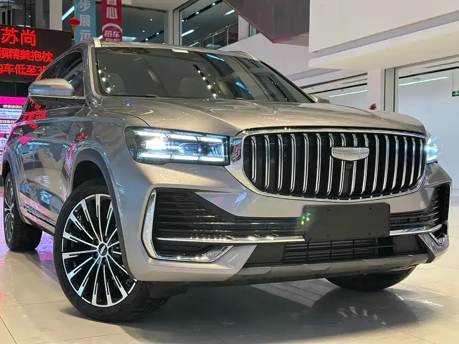 Geely Monjaro Xingyue L 2025 Dongfangyao 2.0TD Automatic Star-gazing Edition 2025 — миниатюра 4