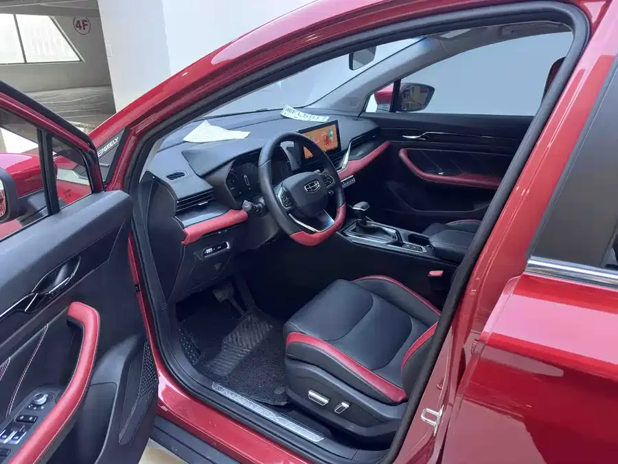 Geely Emgrand S Emgrand S 2021 1.4T CVT Premium Edition 2022 — миниатюра 3