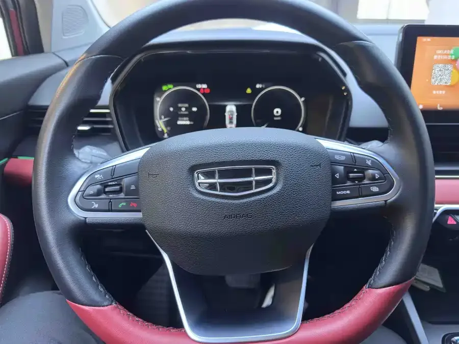 Geely Emgrand S Emgrand S 2021 1.4T CVT Premium Edition 2022 — миниатюра 4
