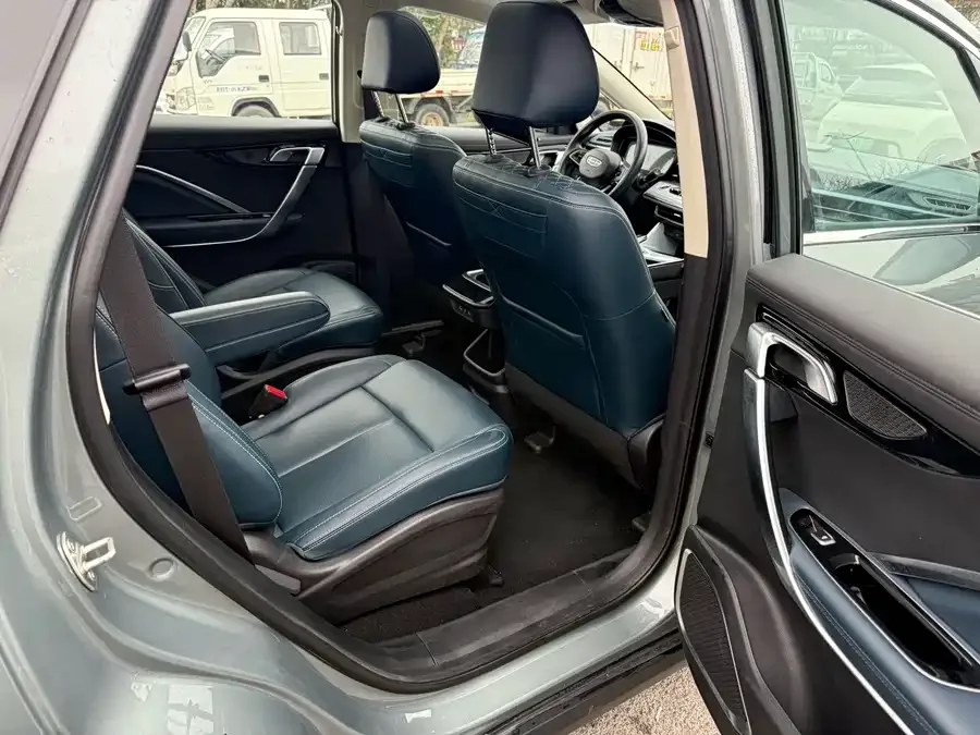 Geely Jiaji Jiaji 2023 Jiaji L 1.5TD DCT Premium Edition 2022 — миниатюра 3