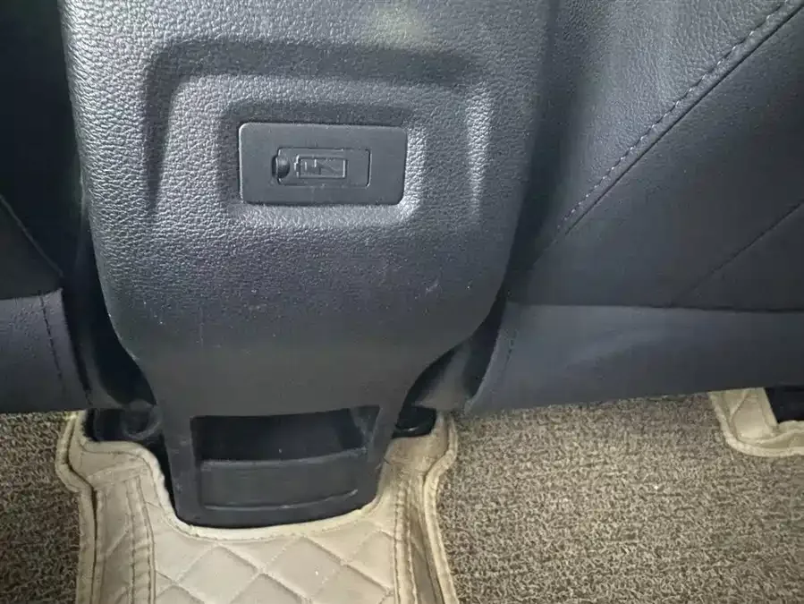 Geely Vision X3 Vision X3 2021 PRO 1.5L CVT Premium Edition 2022 — миниатюра 4