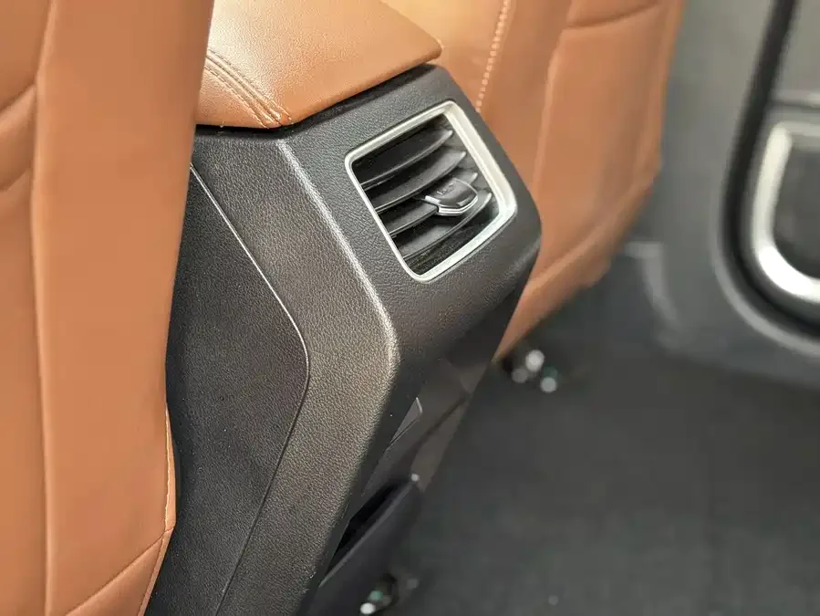Geely Vision X6 Vision X6 2021 PRO 1.4T Automatic Premium Edition 2023 — миниатюра 5