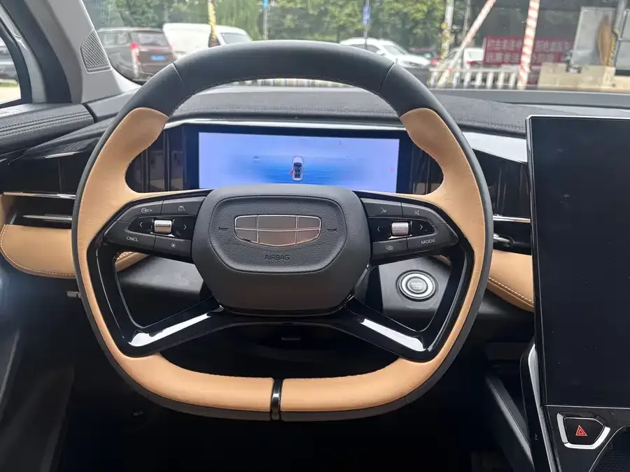 Geely Atlas L Boyue L 2023 1.5TD DCT Premium Edition 2024 — миниатюра 2