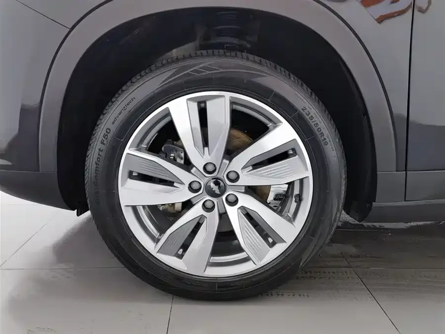 Geely Okavango Haoyue 2022 1.8TD DCT Luxury 7-seater 2023 — миниатюра 5