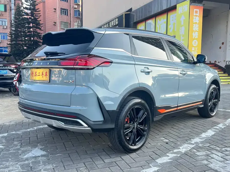 Geely Atlas Boyue 2022 Boyue X 1.8TD DCT Intelligent Edition 2022 — миниатюра 2