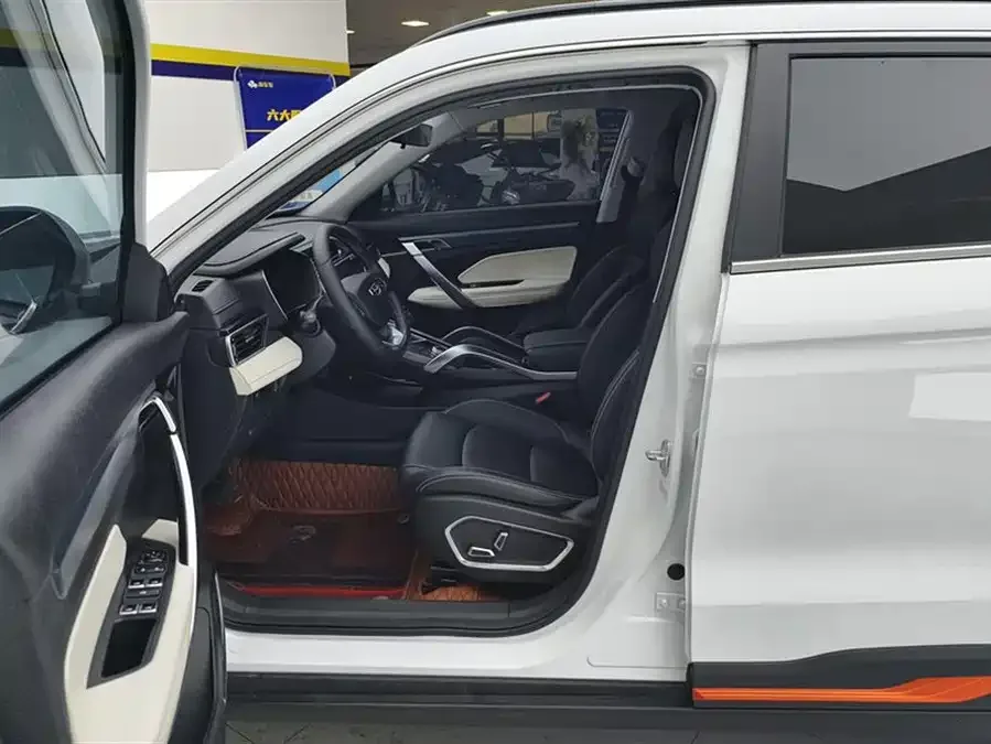 Geely Atlas Boyue 2022 Boyue X 1.8TD DCT Smart 2023 — миниатюра 3
