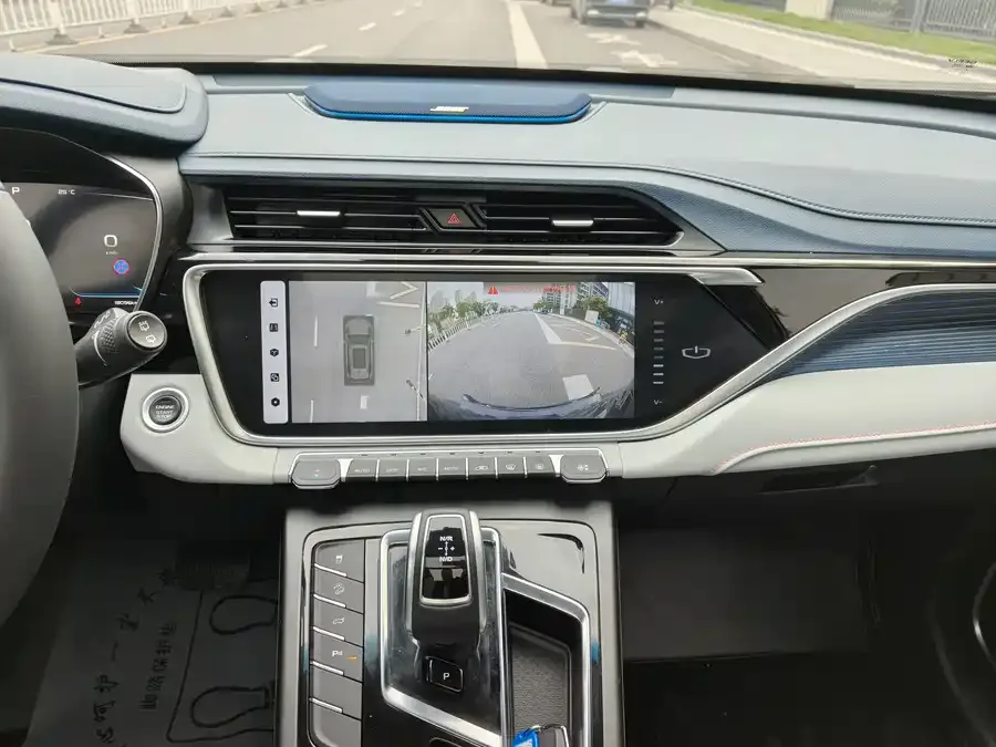 Geely Atlas Boyue 2022 Boyue X 1.8TD DCT Intelligent Edition 2022 — миниатюра 4