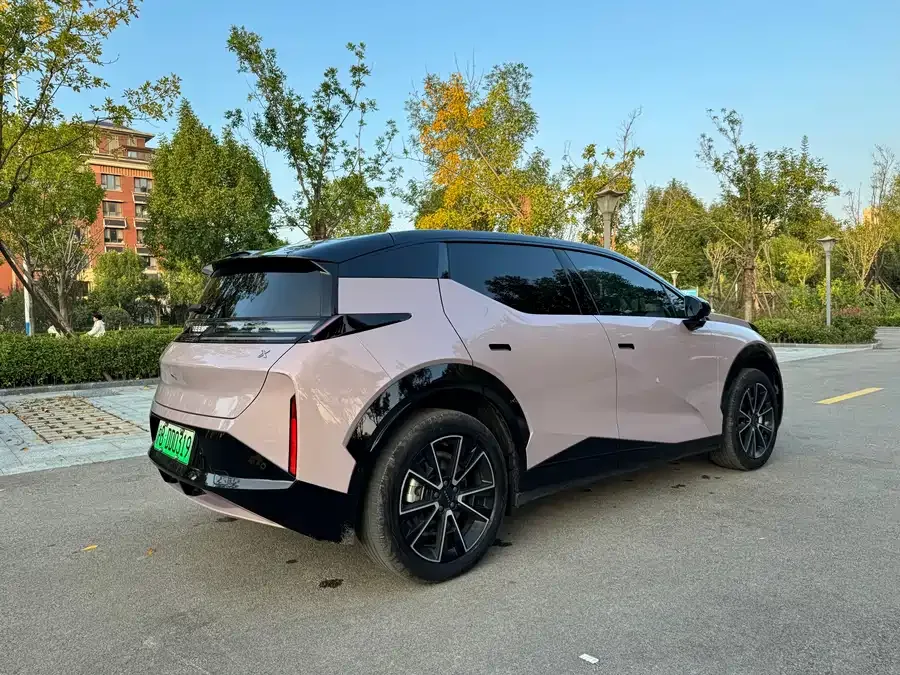 Zeekr X Zeekr X 2025 five-seat long-range version 2025 — миниатюра 5