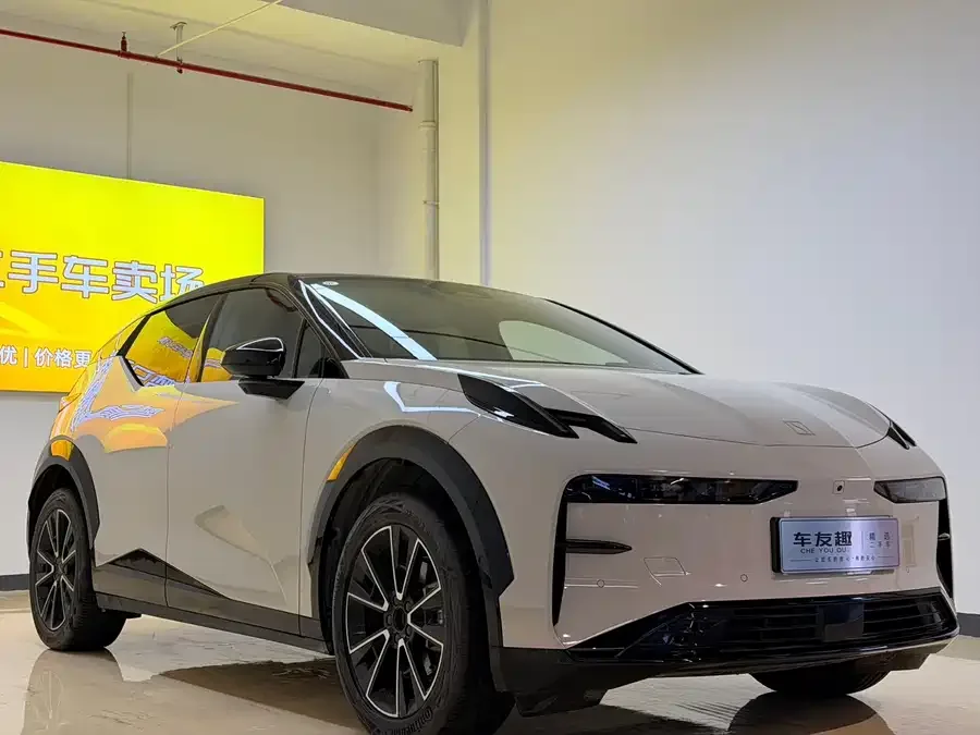 Zeekr X Zeekr X 2025 four-seat rear-wheel drive cube version 2024 — миниатюра 3