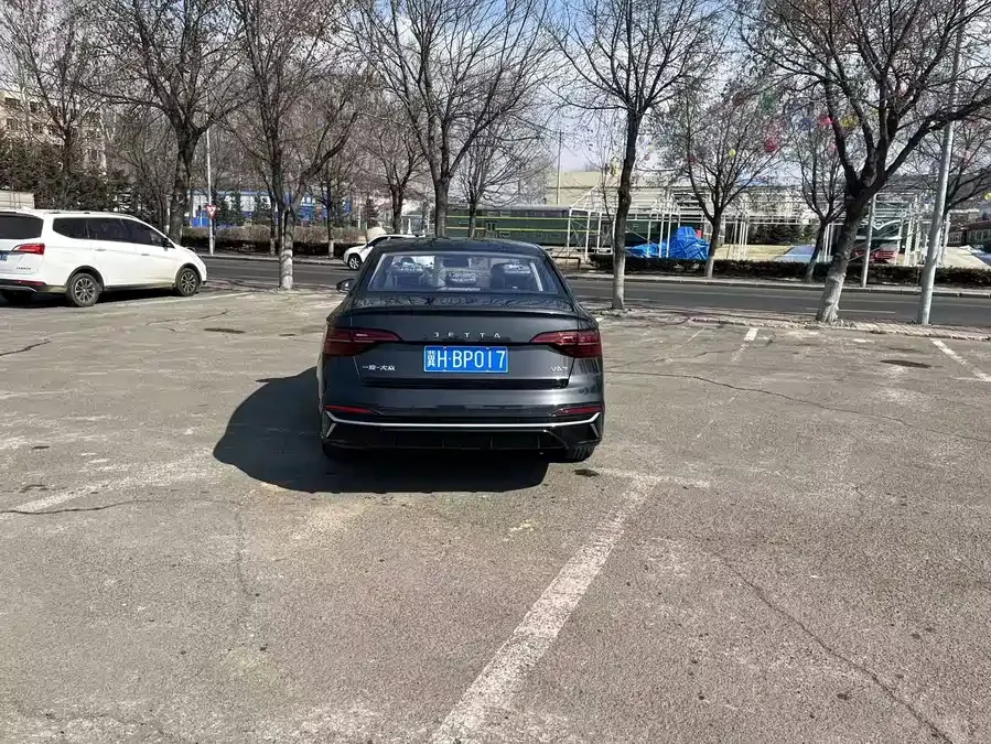 Jetta VA7 Jetta VA7 2025 1.4T Automatic First-Come, First-Served Edition 2024 — миниатюра 3
