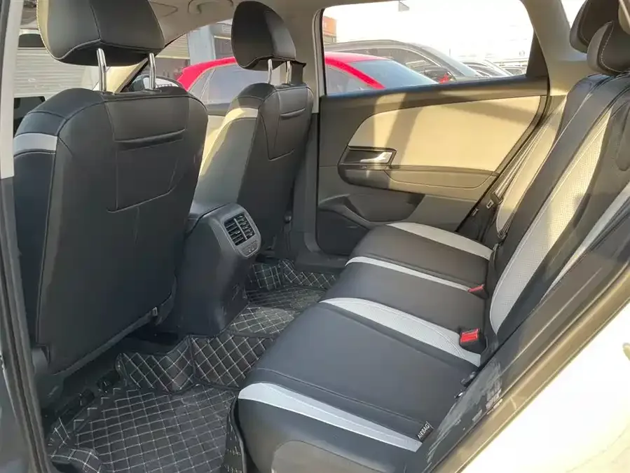 Jetta VS8 Jetta VS8 2026 280TSI Automatic Supreme Edition 2025 — миниатюра 2
