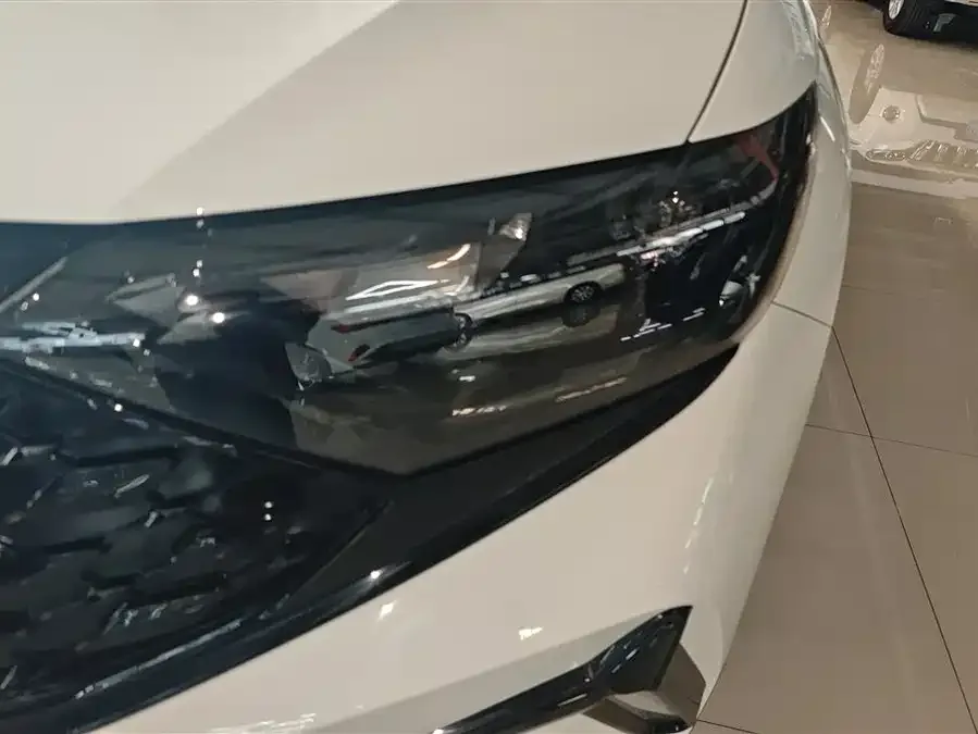 Jetta VS7 Jetta VS7 2023 280TSI Automatic High-gloss Enjoyment Edition 2024 — миниатюра 2