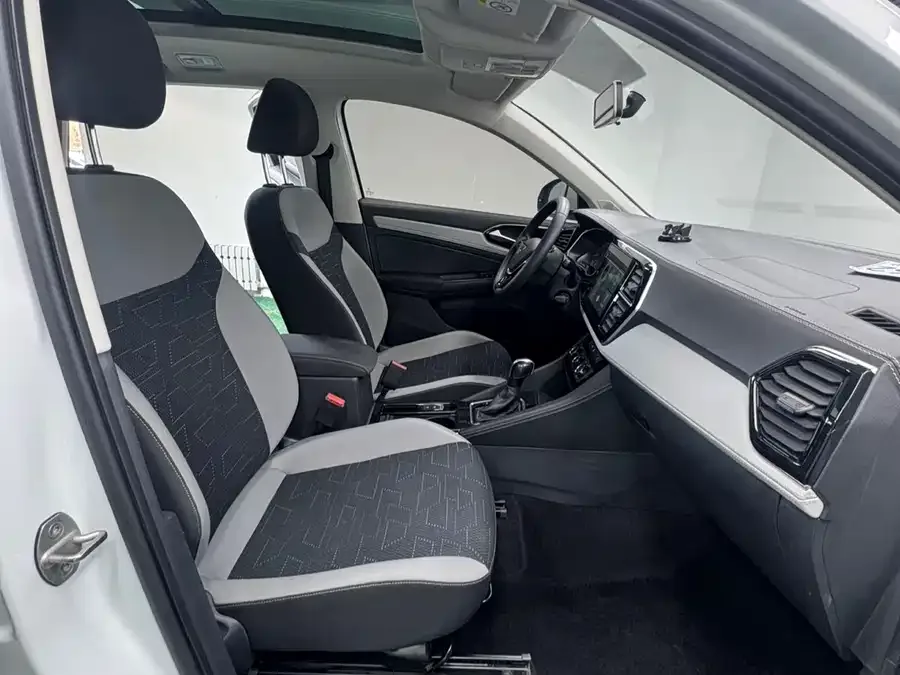 Jetta VS7 Jetta VS7 2023 280TSI automatic aggressive version 2023 — миниатюра 4