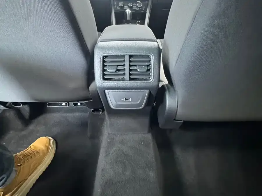 Jetta VS7 Jetta VS7 2023 280TSI automatic aggressive version 2023 — миниатюра 5