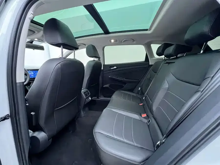 Jetta VS7 Jetta VS7 2021 Panda Edition 1.4T Automatic Enjoy Edition 2022 — миниатюра 3