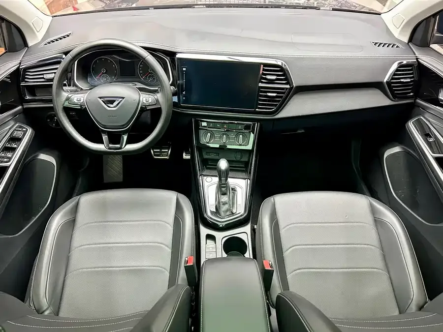 Jetta VS7 Jetta VS7 2022 Black Front Edition 1.4T Automatic Glory Edition Pro 2022 — миниатюра 4