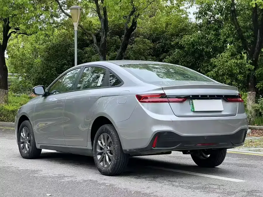 Geely A Geely Geometry A 2024 410KM travel version 2023 — миниатюра 2