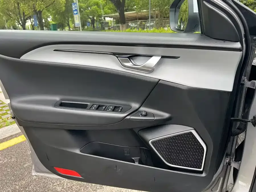 Geely A Geely Geometry A 2024 410KM travel version 2023 — миниатюра 4