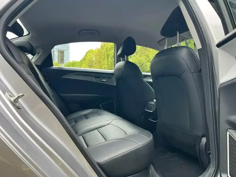 Geely A Geely Geometry A 2024 410KM travel version 2023 — миниатюра 5