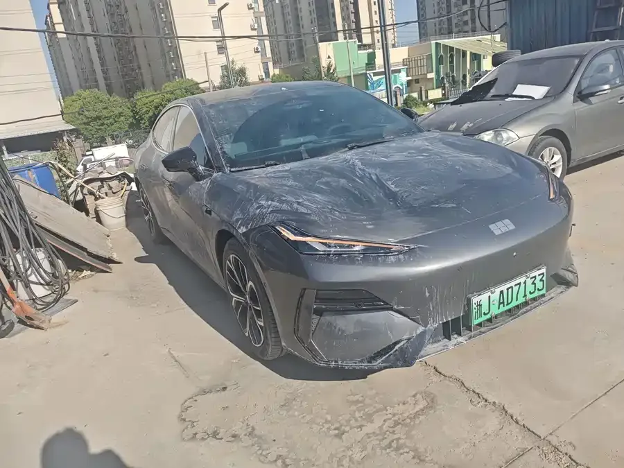 Geely Galaxy E8 Galaxy E8 2025 575km Exploration Smart Driving Edition 2025 — миниатюра 3