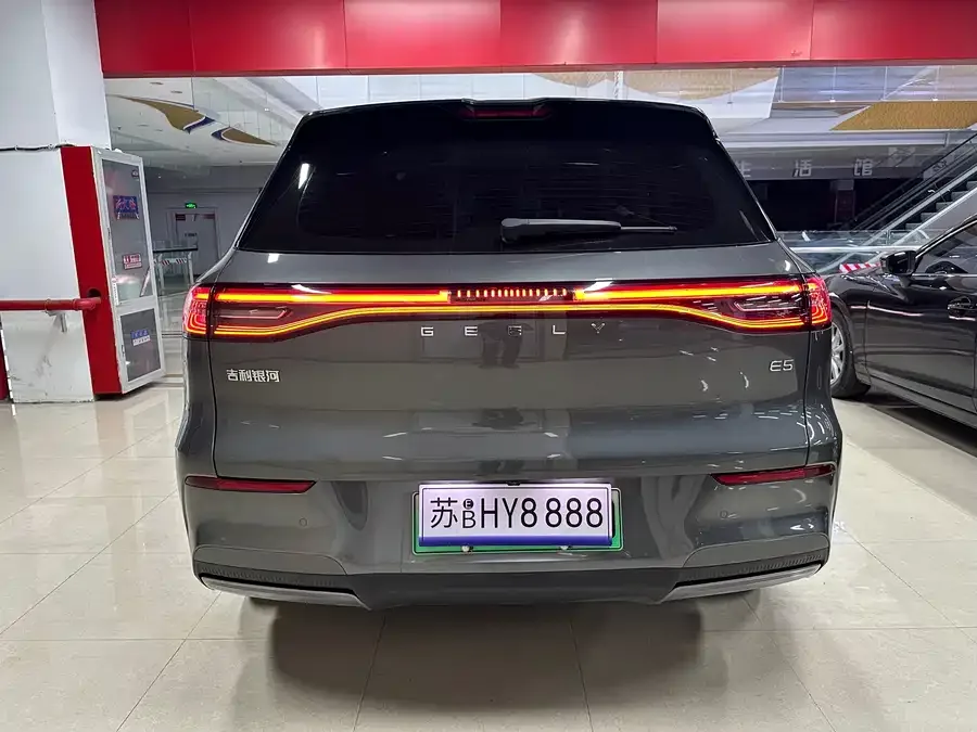 Geely Galaxy E5 Galaxy E5 2024 440km Explorer Edition 2025 — миниатюра 2