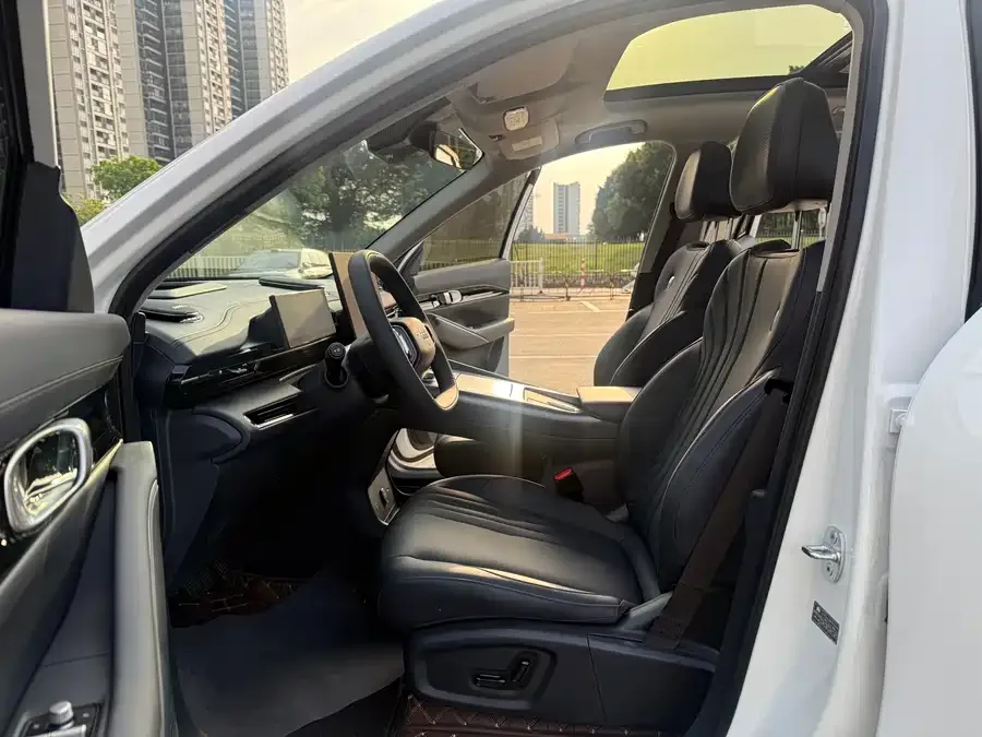 Geely Galaxy E5 Galaxy E5 2026 530km Explorer Edition 2026 — миниатюра 4