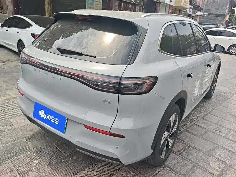 Geely Galaxy E5 Galaxy E5 2024 530km Starship Edition 2024 — миниатюра 3