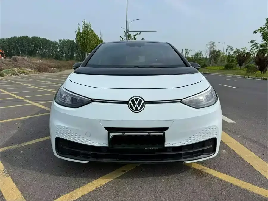 Volkswagen ID.3 Volkswagen ID.3 2025 facelift Smart version Pure Intelligent version 2025 — миниатюра 2
