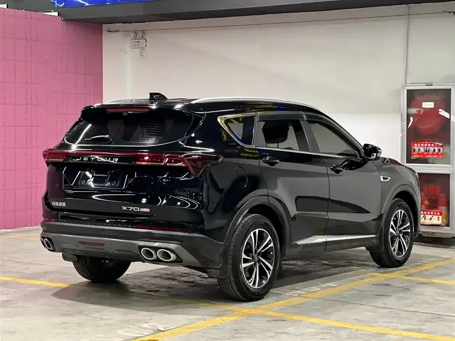 Jetour X70 PLUS JETOUR X70 PLUS 2021 1.5T Manual 5-seater 2022 — миниатюра 2