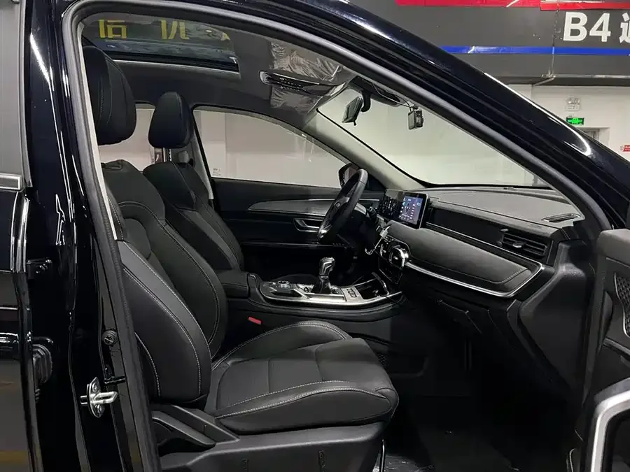 Jetour X70 PLUS JETOUR X70 PLUS 2021 1.5T Manual 5-seater 2022 — миниатюра 5