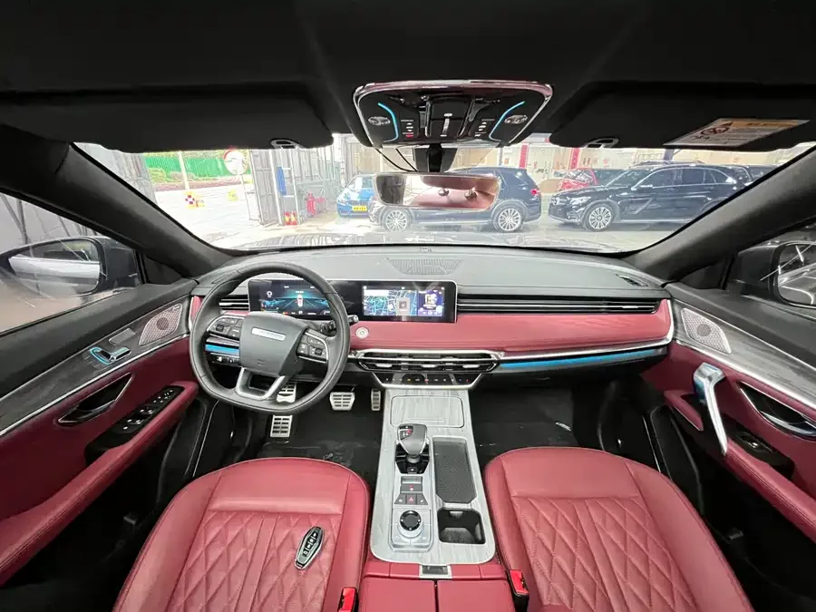 Jetour X70 PLUS JETOUR X70 PLUS 2024 Champion Edition 1.5T DCT Champion PRO 5 Seaters 2024 — миниатюра 4