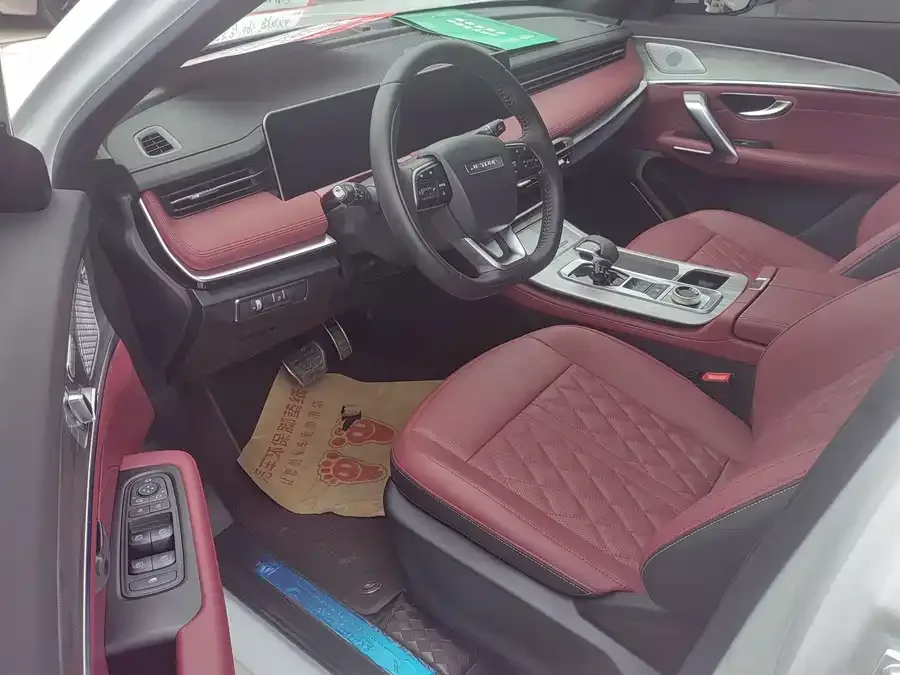 Jetour X70 PLUS JETOUR X70 PLUS 2023 1.5T DCT Ziqiang PRO 7-seater 2023 — миниатюра 2