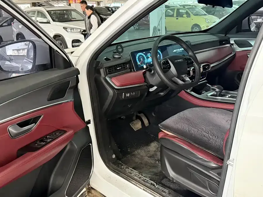 Jetour X70 PLUS JETOUR X70 PLUS 2023 1.5T DCT Ziqiang PRO 5-seater 2024 — миниатюра 2