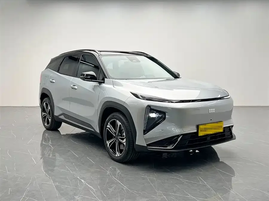 Geely Galaxy L7 Galaxy L7 2025 EM-i 115km Exploration+ Edition 2025 — миниатюра 4