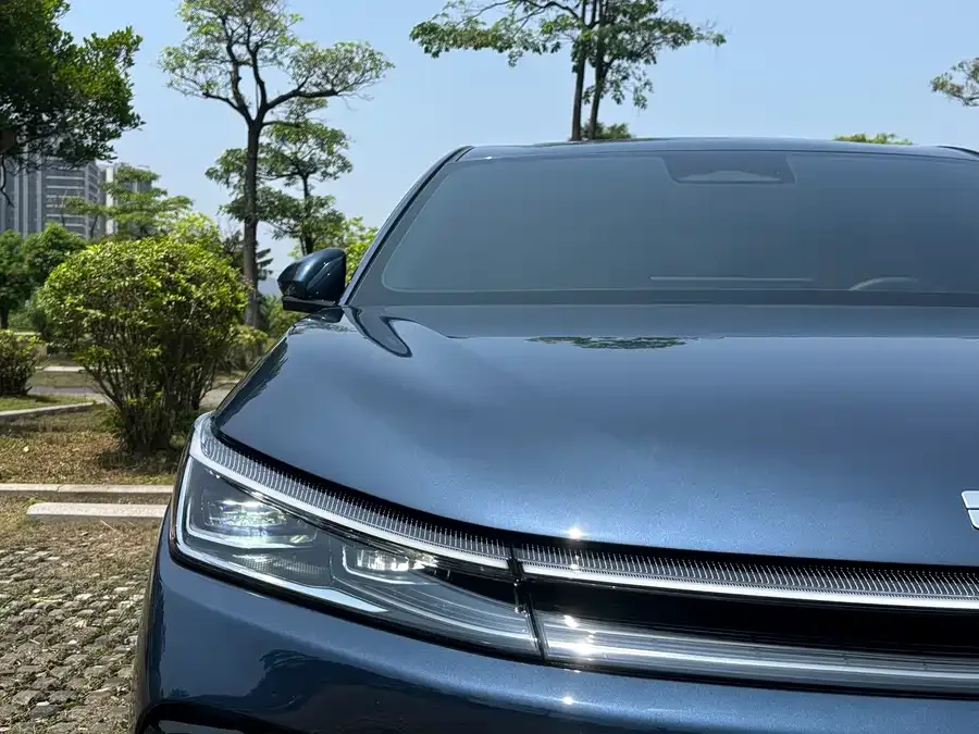 Geely Galaxy A7 Galaxy A7 2025 EM-i 150km Starship Edition 2025 — миниатюра 2