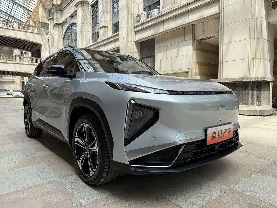 Geely Galaxy L7 Galaxy L7 2025 EM-i 115km Exploration+ Edition 2025 — миниатюра 3