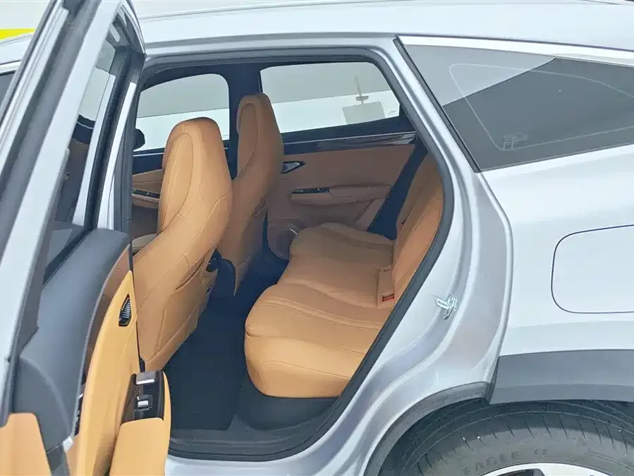 Geely Galaxy L7 Galaxy L7 2025 3DHT 115km Starship Edition 2025 — миниатюра 5