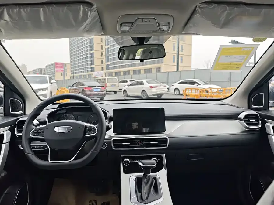 Geely Coolray SX11 Geely Binyue 2025 1.5L CVT Super Power 2026 — миниатюра 3