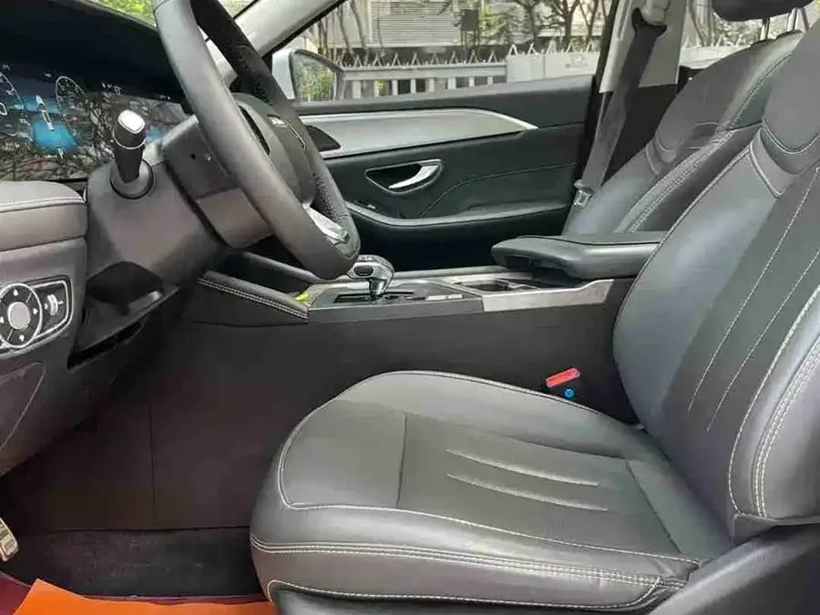 Jetour X90 PLUS JETOUR X90 PLUS 2023 1.6TD DCT 5-seater flat 2023 — миниатюра 3