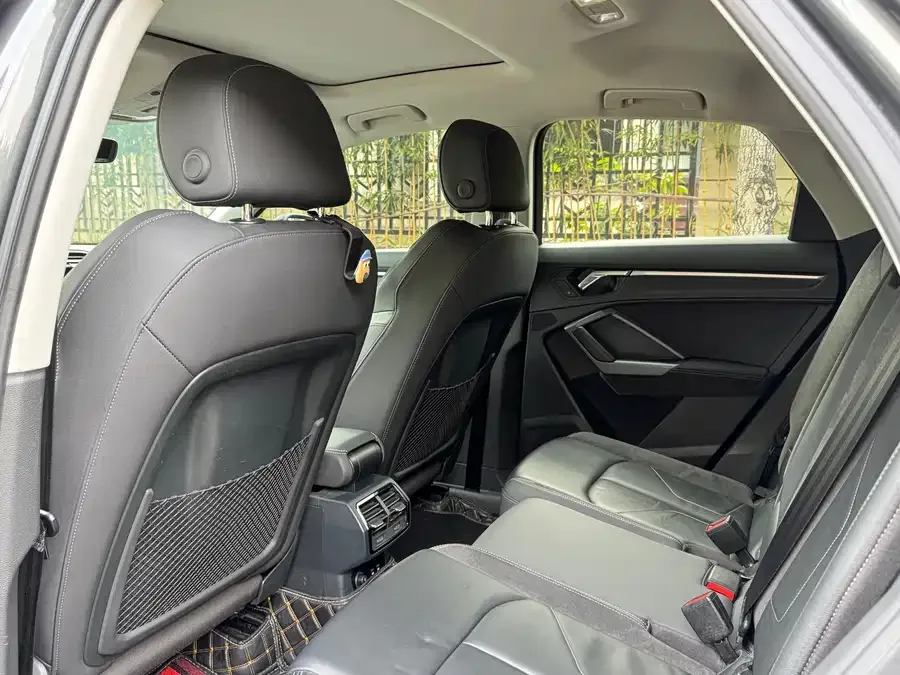 Audi Q3 Sportback 2022 40 TFSI Fashion Edition 2022 — миниатюра 4