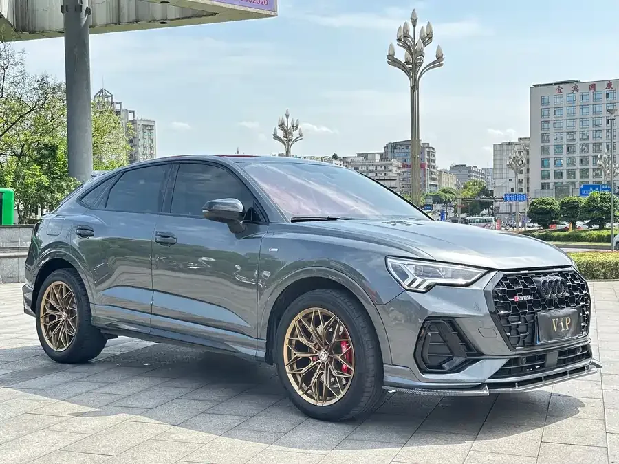 Audi Q3 Sportback 2022 40 TFSI Fashion Edition 2022 — миниатюра 3